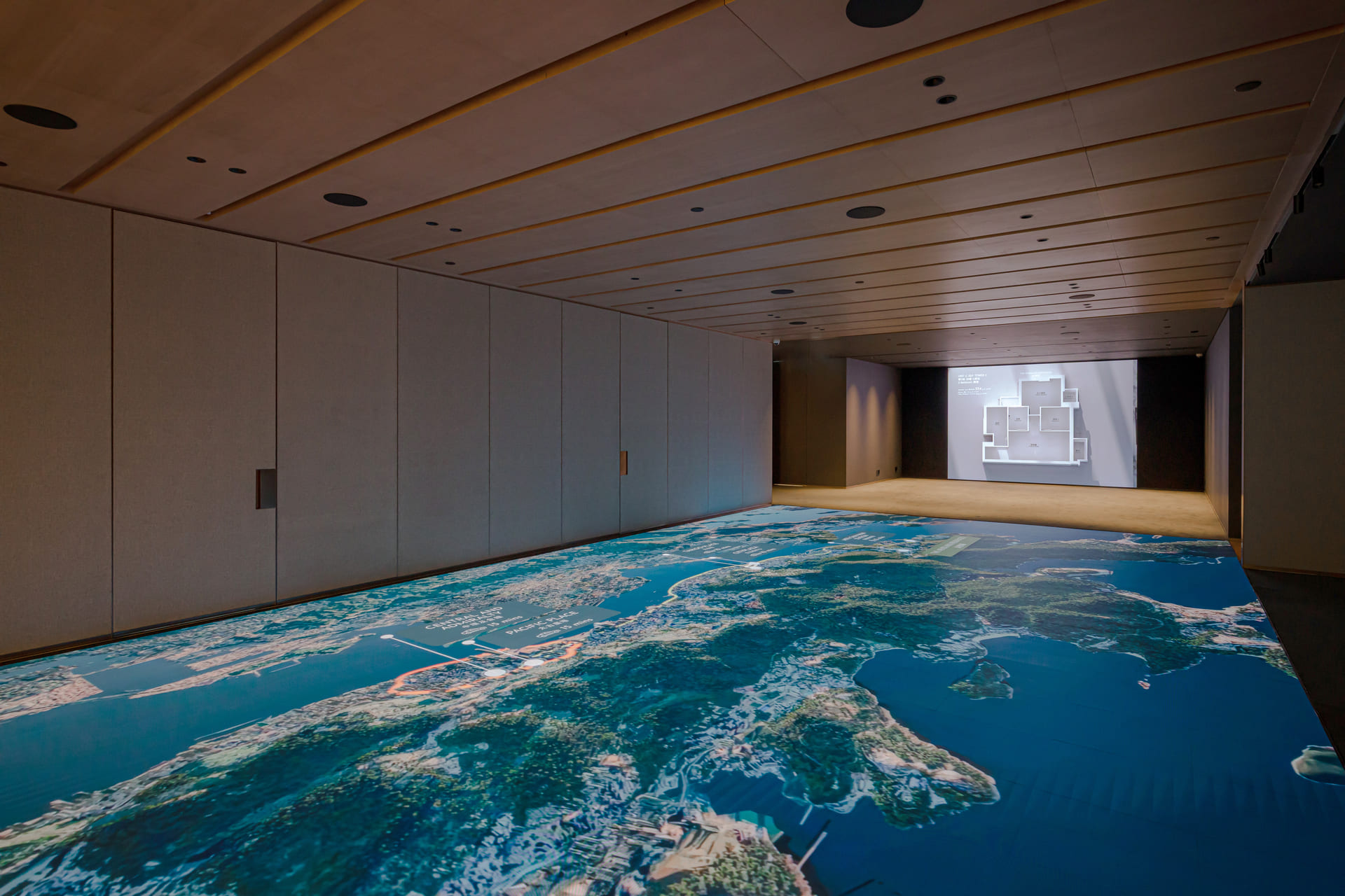 THE HEADLAND RESIDENCES