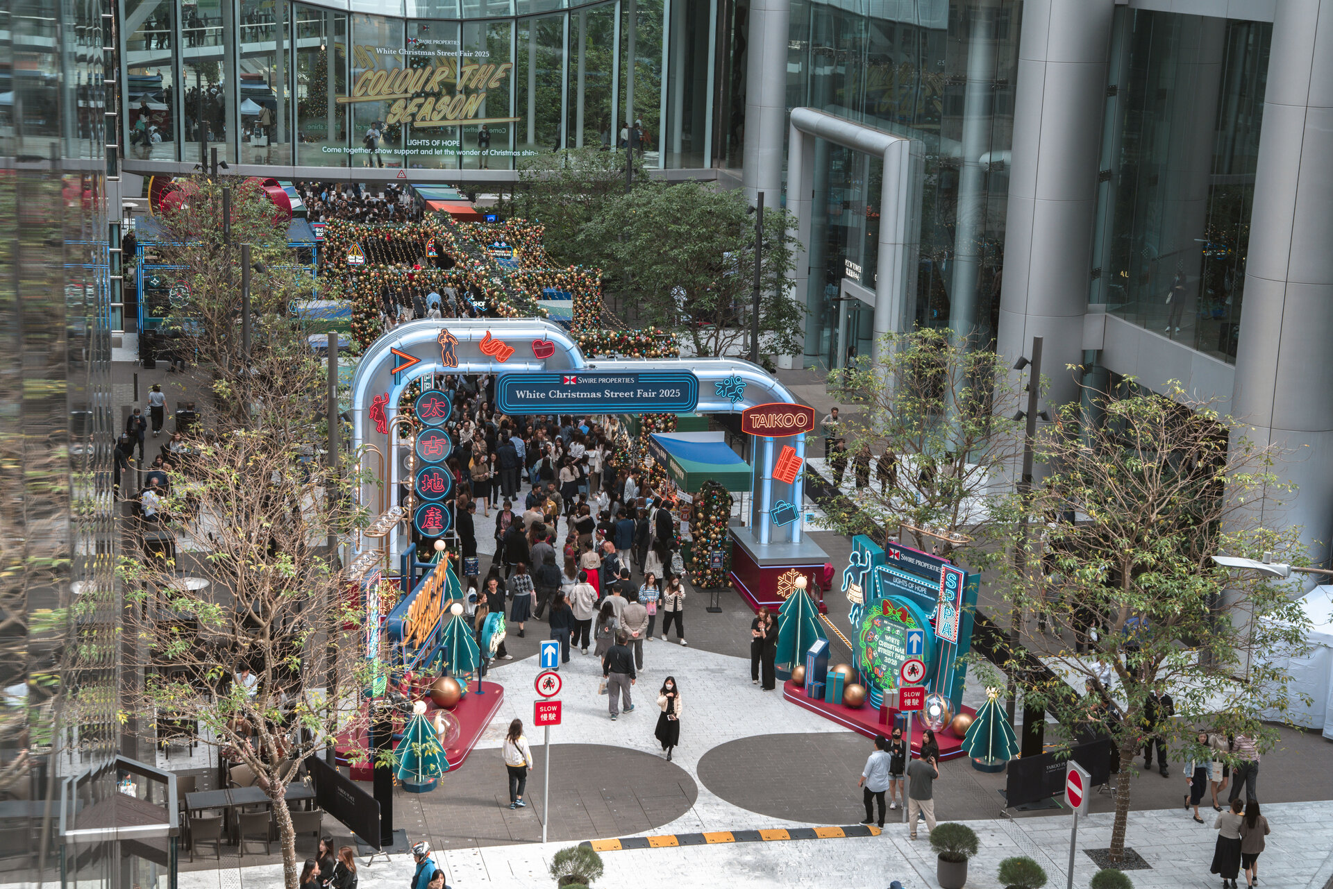 White Christmas Street Fair 2025